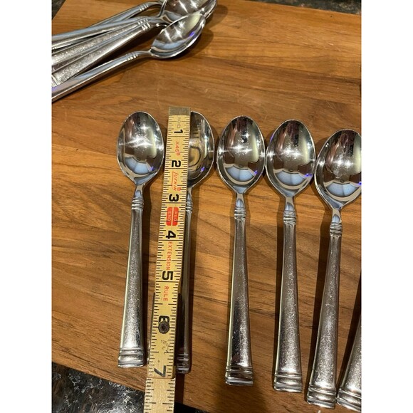 8 Cambridge Codie pattern Stainless steel Flatware spoons - Picture 4 of 5